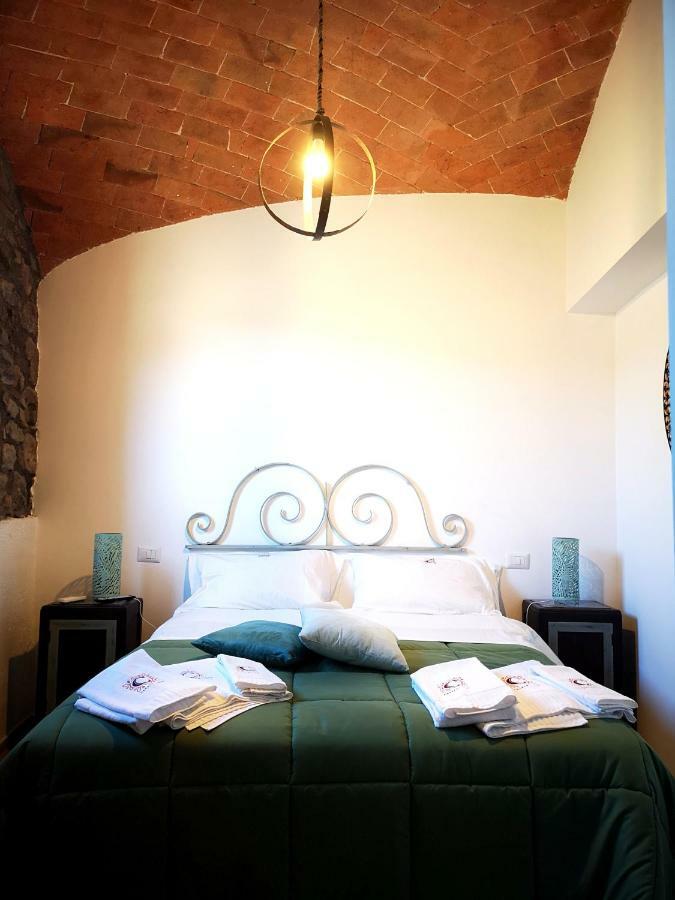 Casale 1541 Bed & Breakfast Bolsena Luaran gambar